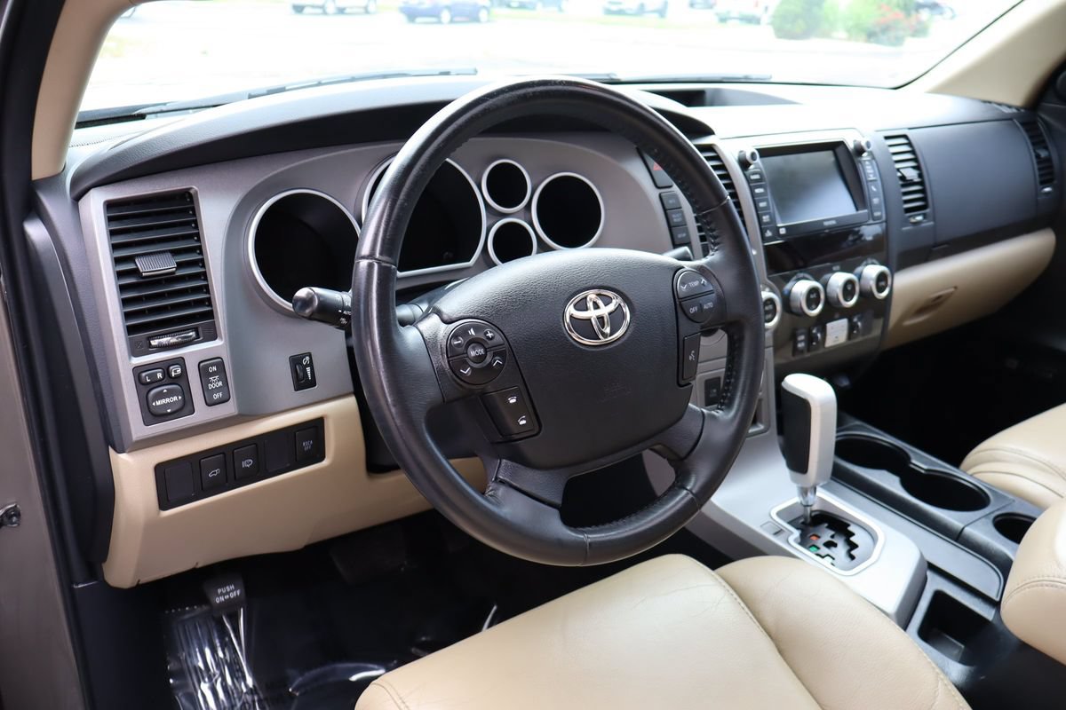 Used 2013 Toyota Sequoia Limited AWD/4WD image 14
