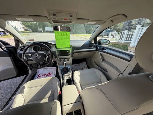 Used 2015 Volkswagen Golf S FWD image 20