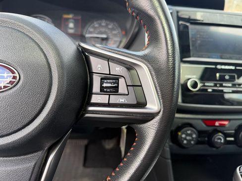 Used 2018 Subaru Crosstrek 2.0i Premium image 14