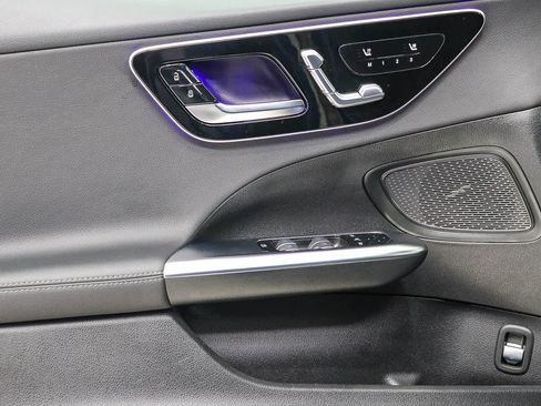 Used 2023 Mercedes-Benz C 300 Sedan image 22