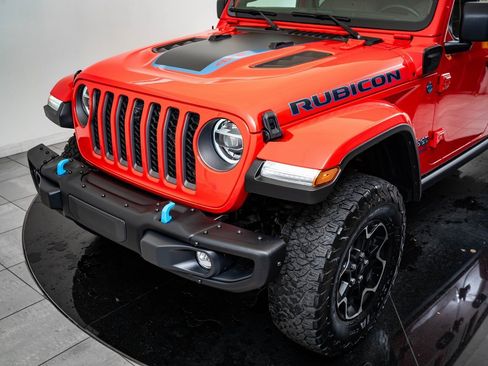Used 2021 Jeep Wrangler Unlimited Rubicon 4xe w/ Steel Bumper Group image 3