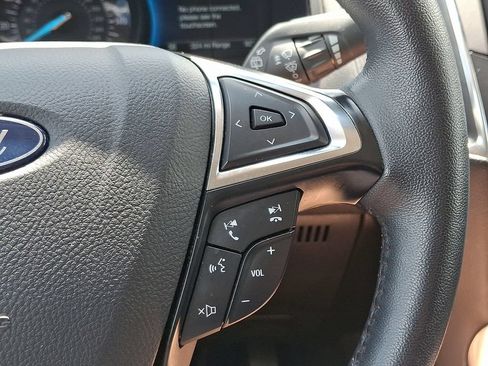 Used 2024 Ford Edge Titanium AWD/4WD image 21
