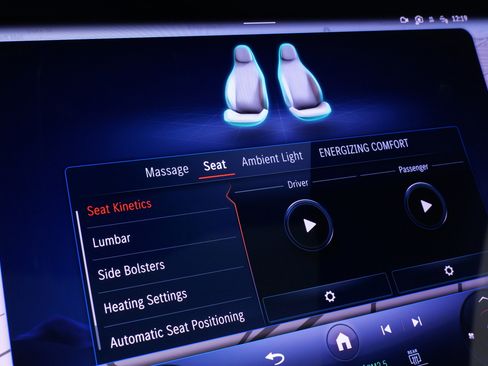 Used 2023 Mercedes-Benz EQS 580 4MATIC SUV image 59