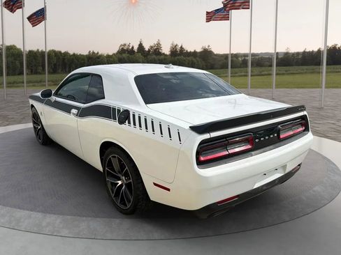 Used 2020 Dodge Challenger R/T Scat Pack w/ Driver Convenience Group RWD image 6