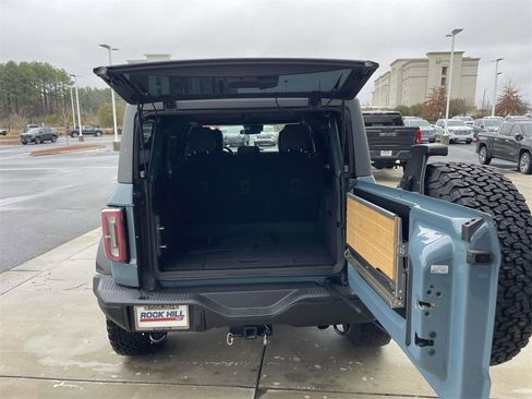 Used 2022 Ford Bronco Badlands w/ Sasquatch Package image 8