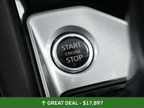 Used 2024 Nissan Altima 2.5 SV image 31