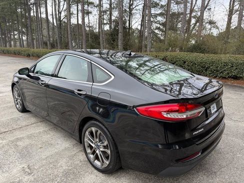 Used 2019 Ford Fusion SEL image 5