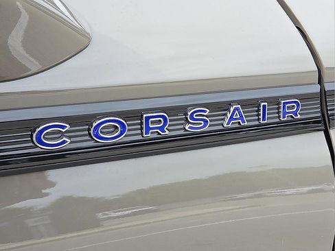 New 2025 Lincoln Corsair Grand Touring w/ Equipment Group 301A image 8