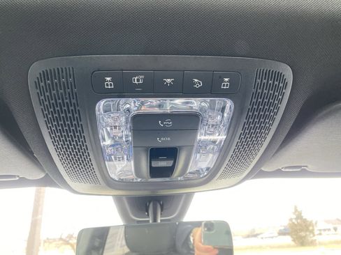 Used 2023 Mercedes-Benz GLB 250 4MATIC image 23