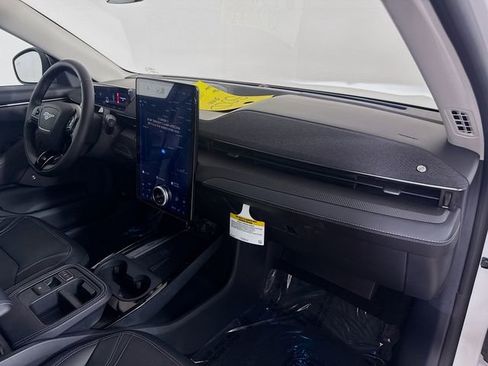 New 2026 Ford Mustang Mach-E Premium image 29