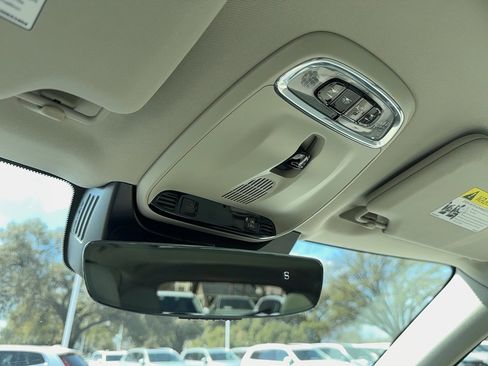 Used 2021 Volvo XC90 T5 Momentum w/ Protection Package Premier image 22