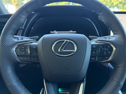Certified 2026 Lexus TX 500h AWD w/ Technology Package image 30