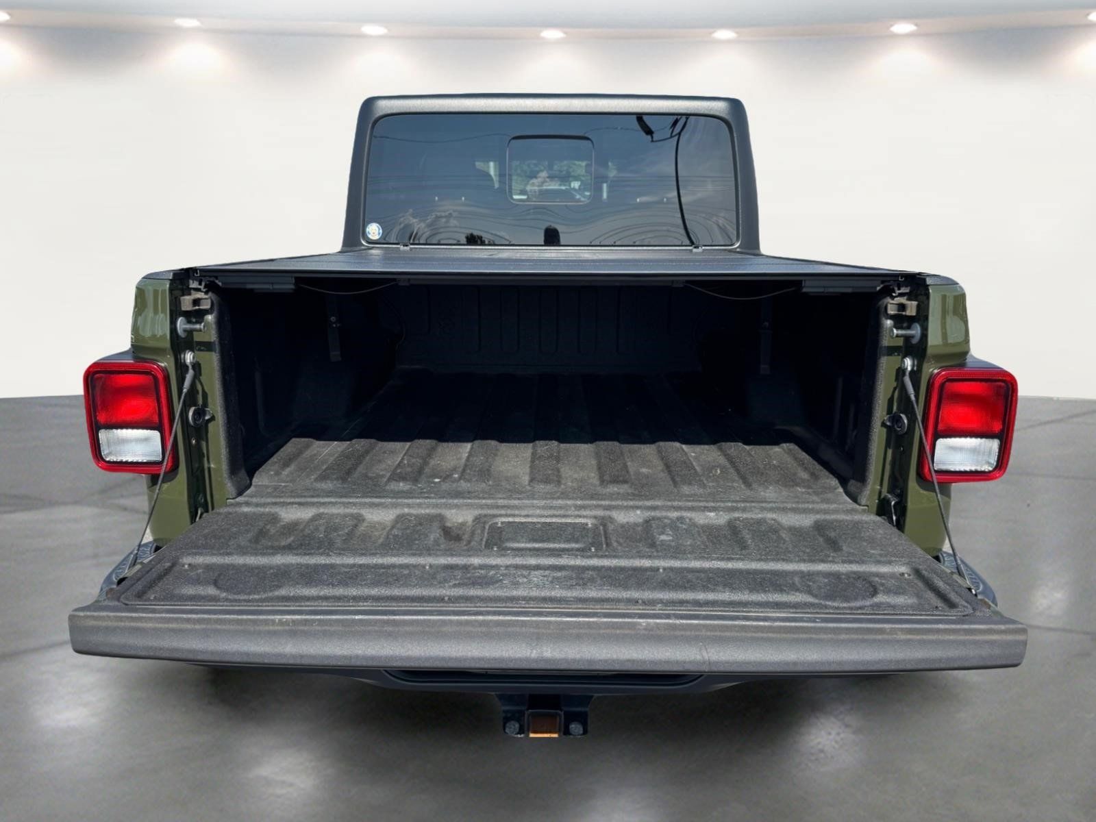 Used 2022 Jeep Gladiator Sport AWD/4WD image 21