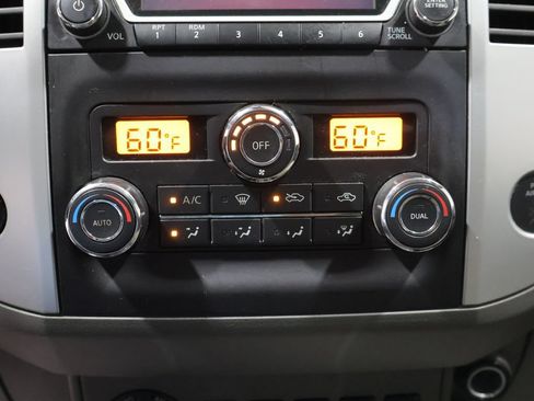 Used 2015 Nissan Frontier SV w/ SV Value Truck Package AWD/4WD image 26