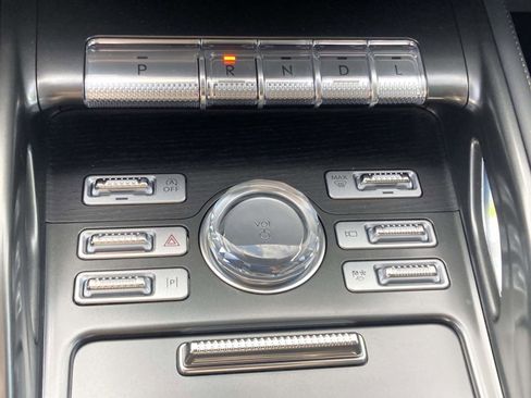 New 2026 Lincoln Nautilus Reserve image 28