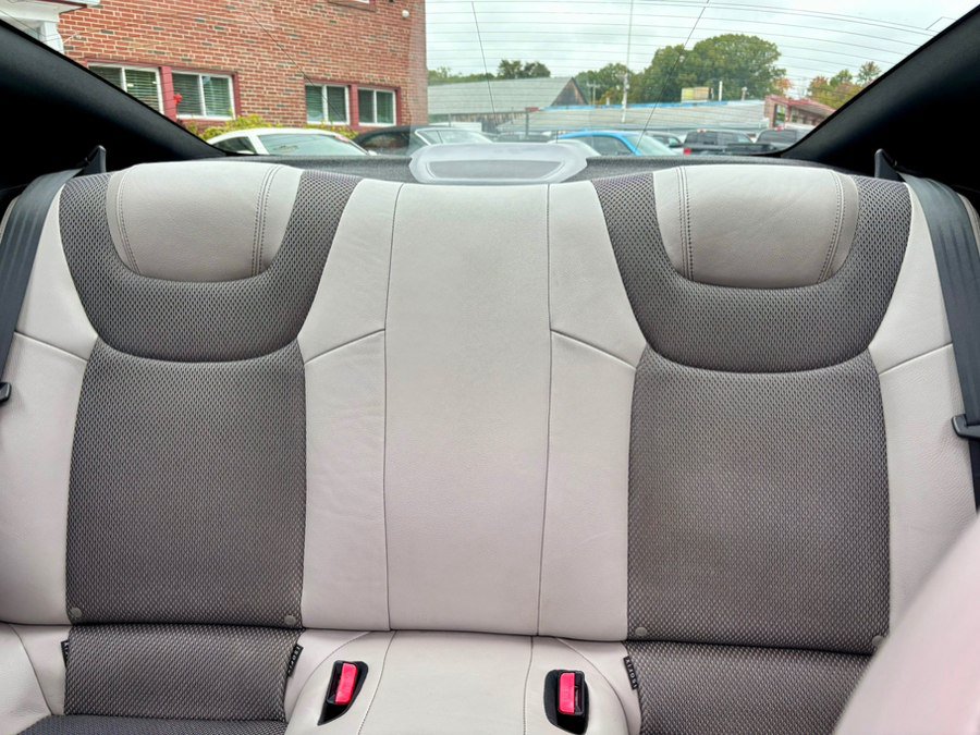 Used 2013 Hyundai Genesis 2.0T RWD image 15