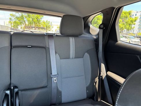 Used 2025 Chevrolet Blazer LT FWD image 38