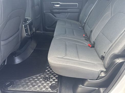 Used 2019 RAM 1500 Big Horn AWD/4WD image 24