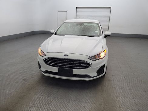 Used 2020 Ford Fusion SE image 15