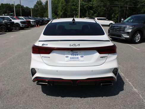Used 2023 Kia Forte GT w/ GT2 Package FWD image 7