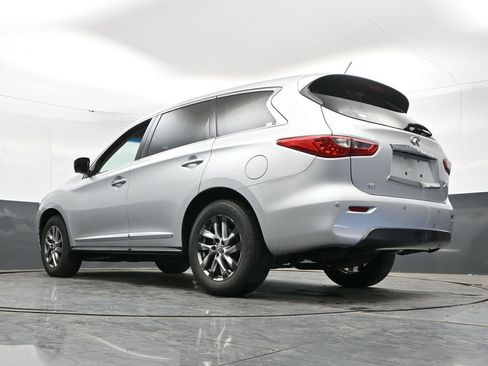 Used 2013 INFINITI JX35 AWD w/ Premium Pkg image 30