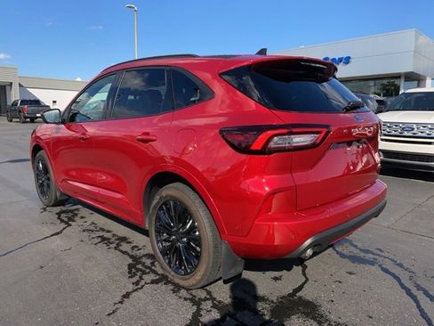 Certified 2024 Ford Escape ST-Line Elite w/ Premium Technology Package image 7