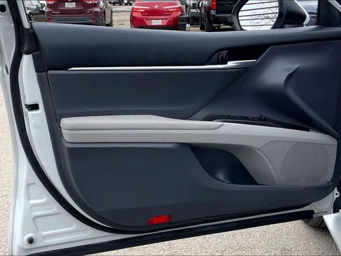 Used 2024 Toyota Camry LE image 20