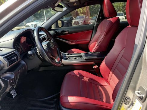 Used 2020 Lexus IS 300 F Sport w/ F Sport Package AWD/4WD image 13