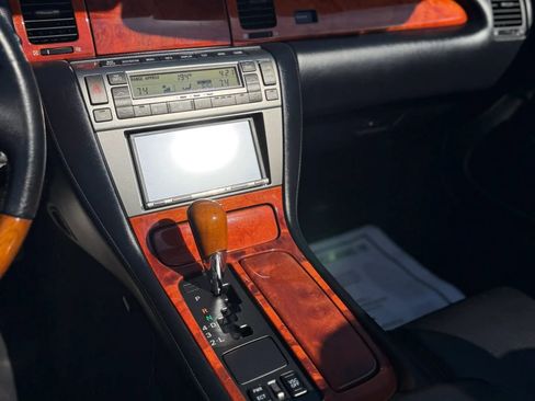 Used 2002 Lexus SC 430 Convertible RWD image 24