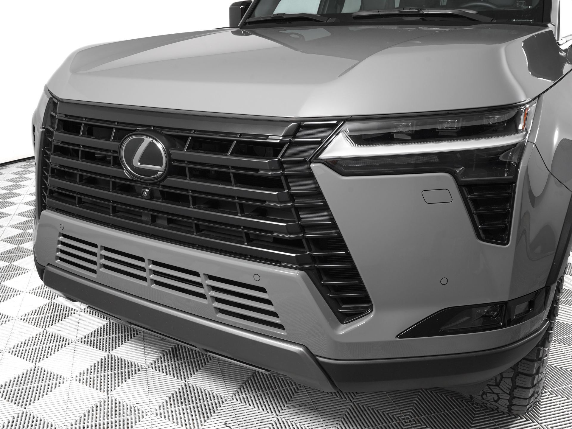 Used 2025 Lexus GX 550 AWD/4WD image 30