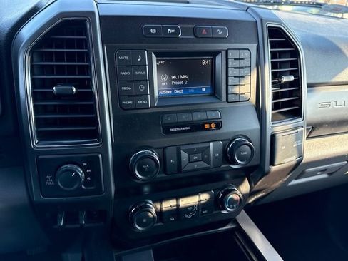 Used 2019 Ford F250 XLT w/ XLT Value Package image 22