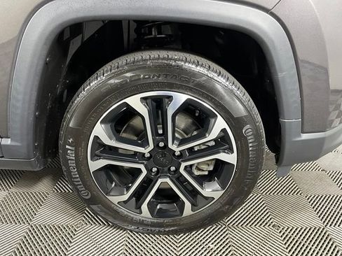 Used 2023 Jeep Compass Limited AWD/4WD image 9