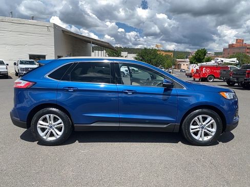 Certified 2020 Ford Edge SEL FWD image 4