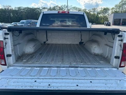 Used 2010 Dodge Ram 1500 Truck ST w/ ST Popular Equipment Group AWD/4WD image 9