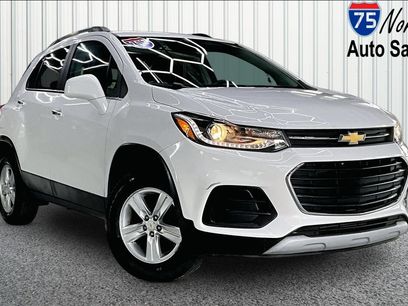 Used 2017 Chevrolet Trax LT w/ LT Convenience Package