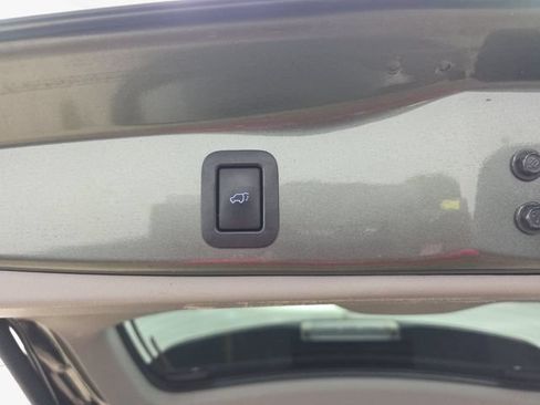 Used 2017 Toyota Highlander XLE FWD image 34