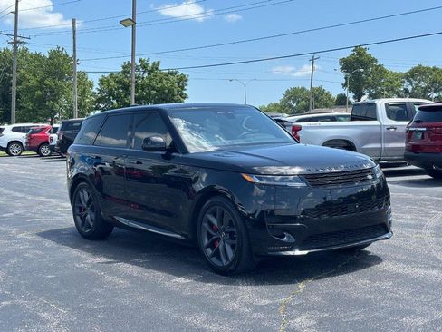 Used 2024 Land Rover Range Rover Sport Dynamic SE AWD/4WD image 7