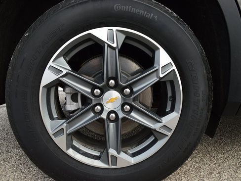 Used 2025 Chevrolet Blazer LT w/ Driver Confidence Package image 16