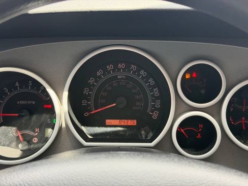 Used 2010 Toyota Tundra 2WD Double Cab image 11