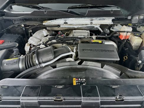 Used 2020 Chevrolet Silverado 2500 LTZ w/ LTZ Premium Package image 32