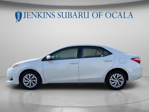 Used 2018 Toyota Corolla LE FWD image 6