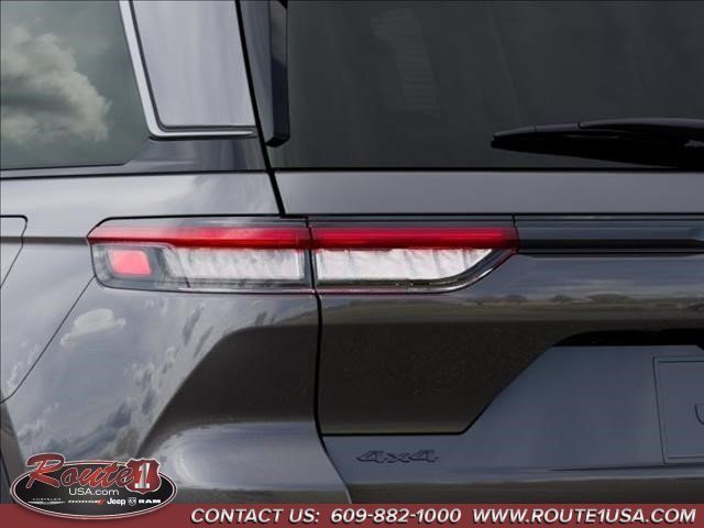 New 2026 Jeep Grand Cherokee Altitude AWD/4WD image 10
