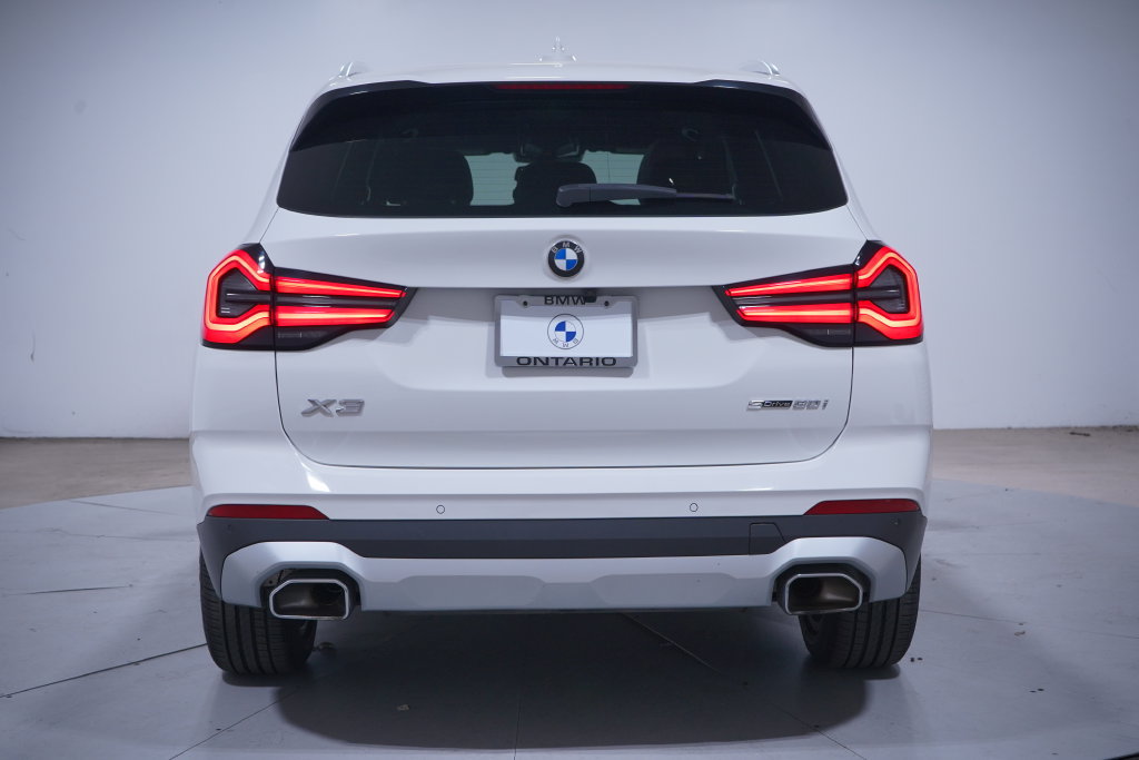 Used 2023 BMW X3 sDrive30i w/ Convenience Package RWD image 5