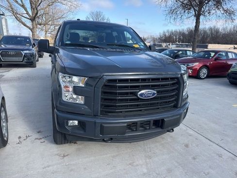 Used 2017 Ford F150 XL w/ Equipment Group 101A Mid image 4