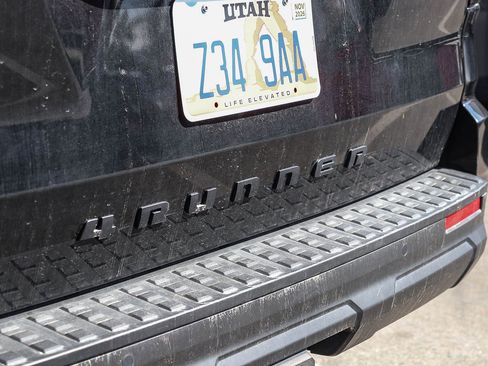 Used 2025 Toyota 4Runner TRD Off-Road Premium w/ Tow Technology Package image 14