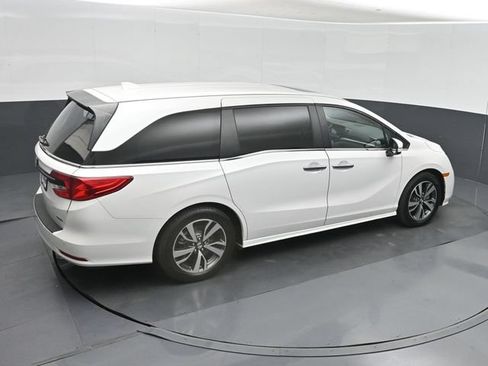 Used 2023 Honda Odyssey Touring image 40