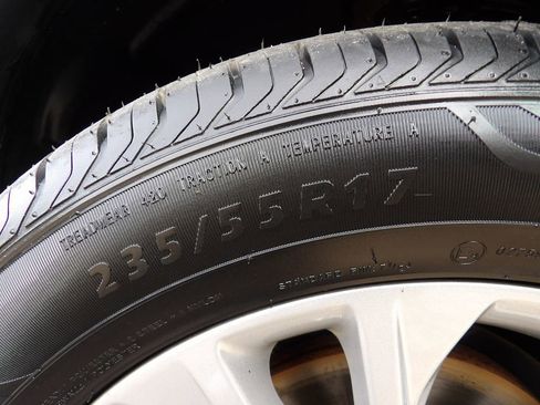 Used 2017 Ford Escape SE image 25