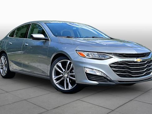 Used 2024 Chevrolet Malibu LT FWD image 3