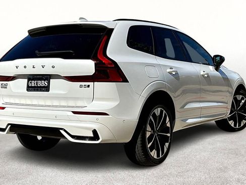 Used 2026 Volvo XC60 B5 Plus w/ Protection Package Premier AWD/4WD image 2
