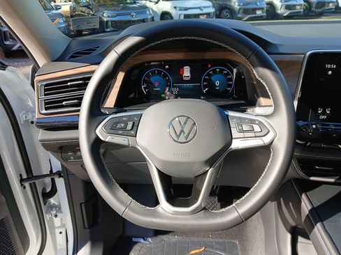 New 2026 Volkswagen Atlas SE image 14